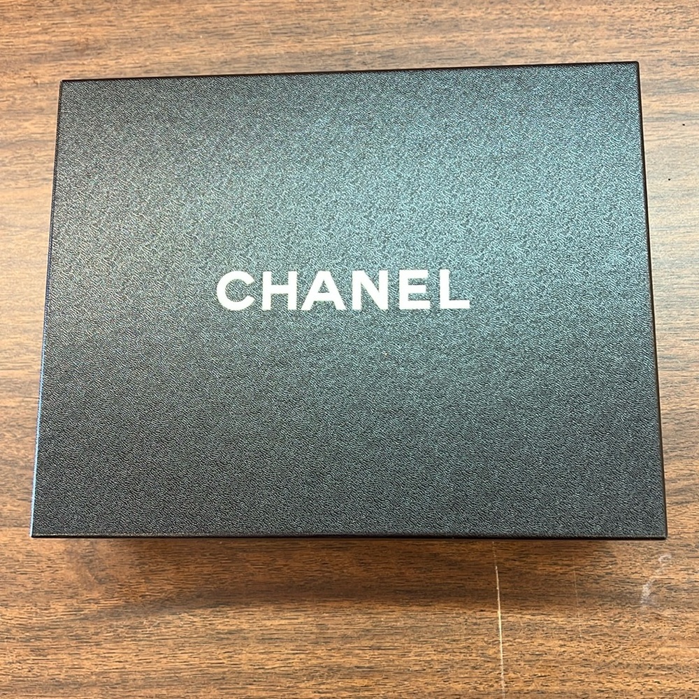 Chanel Box